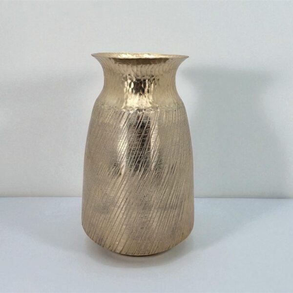 אגרטל מתכת דקורטיבי אלגנטי, יוקרתי, גבוה, מצופה זהב